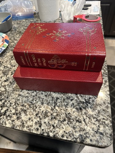 The lord rings by - lord,