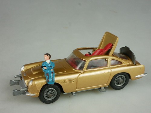 Corgi toys 261 james bond - toys,