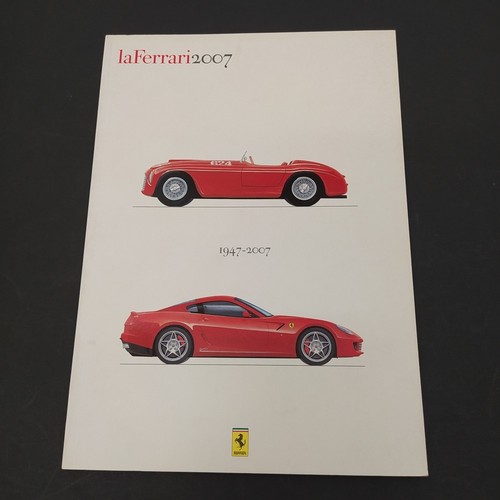 Brochure presentazione stampa