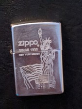 Accendino Zippo Statua Della