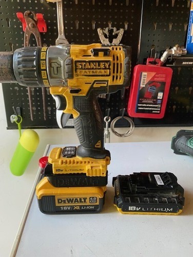 Adattatore batteria dewalt - da,