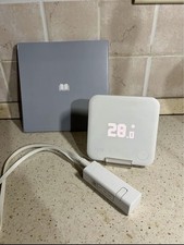 Termostato Tado V3+ Bianco Con Bridge Per Il Collegamento Wi-Fi