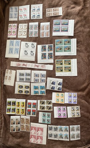 Lotto quartine francobolli - 36,