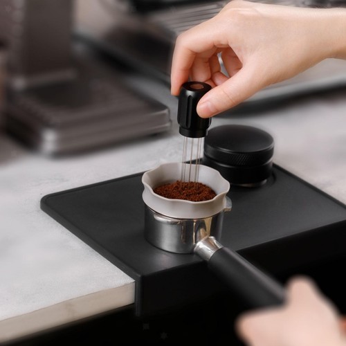 Imbuto dosatore per caffè
