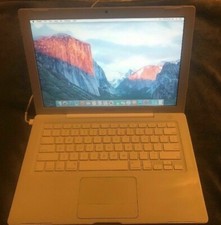 Apple Macbook A1181 2.0GHZ
