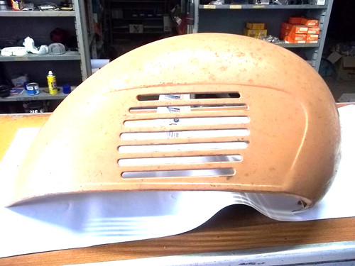 Bonnet shell bag - belly, engine
