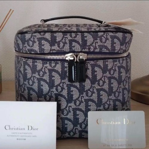 Christian dior iconic trotter - christian,