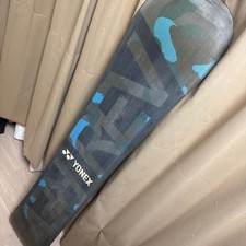 Snowboard mimetico Yonex