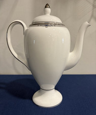 Wedgwood Amherst Platinum Bone