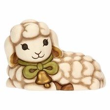 Thun - agnellino nelly sdraiato in ceramica medio | rohome