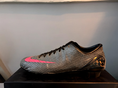 Nike mercurial vapor carbon - nike,