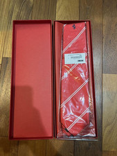 Cravatta Ferrari nuova