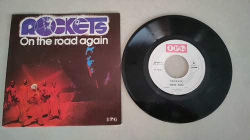 Rockets the road again - on,