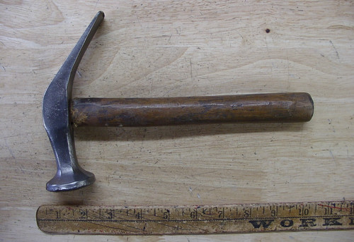Antico martello calzolaio