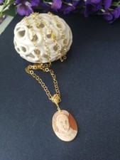 Collana con ciondolo cammeo conchiglia Padre Pio