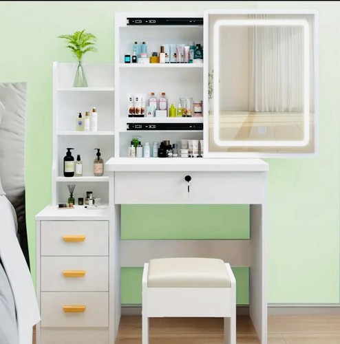 Toilette trucco con - trucco,