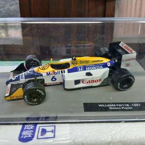 Williams fw11b - 1,