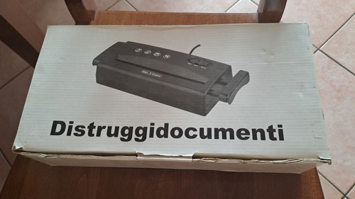 Distruggi documenti elettrico - distruggi,