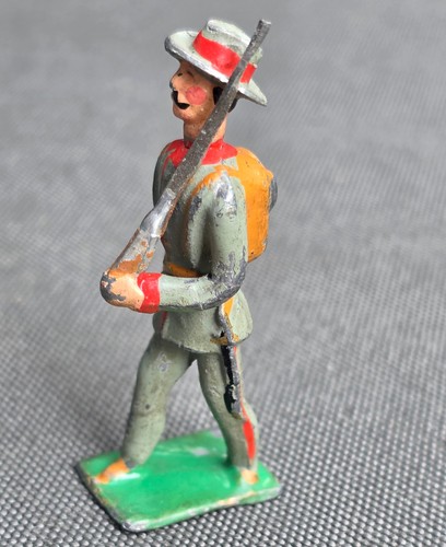 Antiker zinnsoldat georg - ⭐,