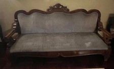 ANTICO DIVANO IN NOCE 4 POSTI, 'FINE 800, FODERATO IN VELLUTO. LEGNO SCURO