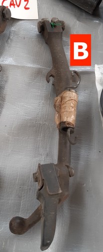 Part cavalletto laterale - b,