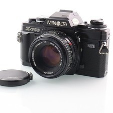 Minolta X-700 con obiettivo MD