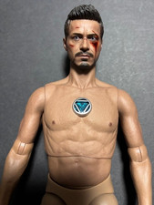 Hot Toys Modellino Avengers