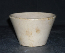 Antica tazza da crema