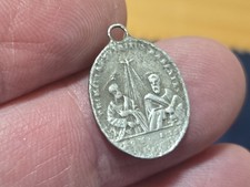 Ciondolo ecclesiastico in