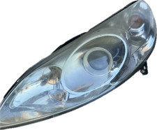 Fanale anteriore sinistro per