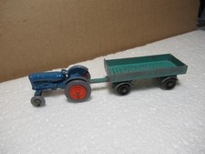 FORDSON MAJOR #72 +rimorchio Mercedes #2 MATCHBOX LESNEY   originale pressofuso