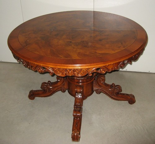 Tavolo tondo allungabile - , stile