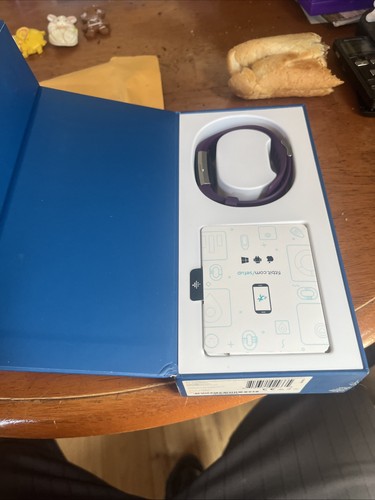 Fitbit charge - fitbit,