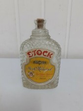 Vecchia Bottiglia Vuota  Media