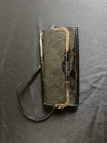 Louis vuitton - louis,