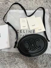 Celine Triomphe Ovalado