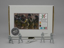 Small Shape 1:35  Bersaglieri