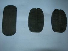 STOCK 3 PEZZI PIECES RIVESTIMENTO PEDALE ACCELERATORE PEDAL RUBBER FIAT 132