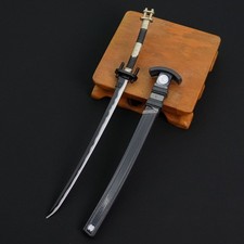 Spada lunga in metallo scala