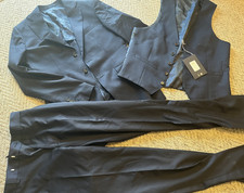 Moss Bros New Reda Nuovo con