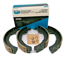 RENAULT R16 / R17 - Kit 4 garnitures AR - 228x40mm BENDIX - NEUF