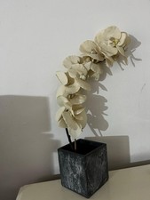 Orchidea artificiale compresa