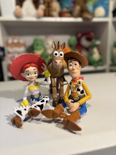 Pacchetto disney pixar toy - pixar,