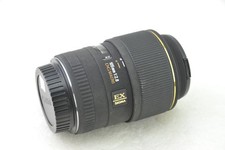 Sigma 105 mm F2.8 EX Sigma DG