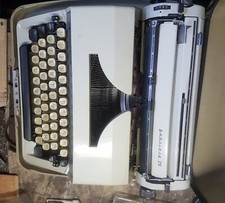 Adler Gabriele 25 - Macchina
