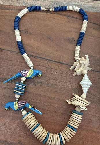Collana pappagallo conchiglia