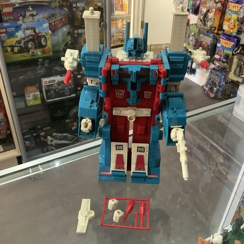 Hasbro transformers ultra - g1,