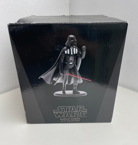 Star wars darth vader - star, statue