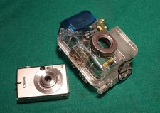 Canon ixus 30a da riparare completa di custodia sub, 2 batterie  e alimentatore