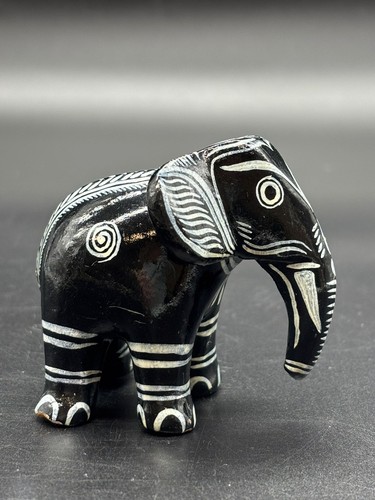 Statua piccola elefante - , in